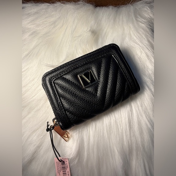 NEW‼️ VICTORIA'S SECRET Small Wallet with Zip - Picture 3 of 16